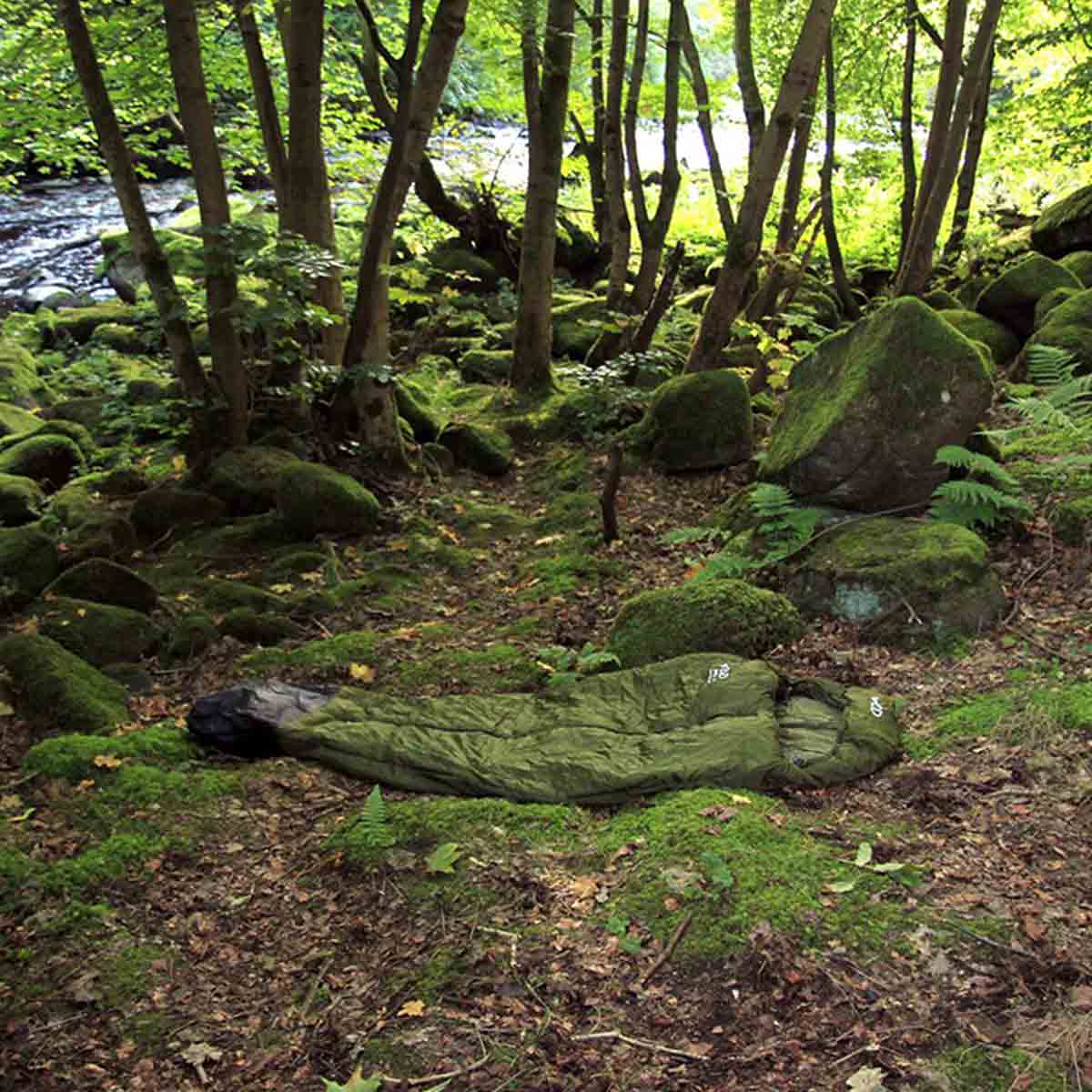 dd hammocks jura 2 sleeping bag green in environment