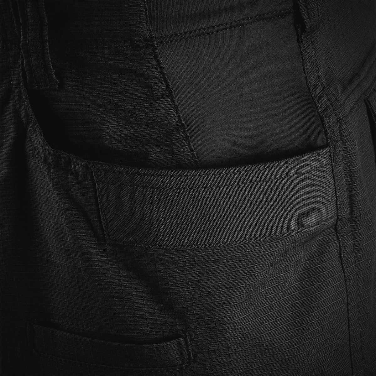elasticated panel of stoirm black tactical trousers gen2