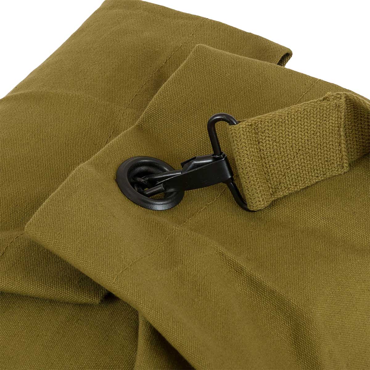 shoulder strap on highlander heavyweight canvas olive 16 inch kit bag