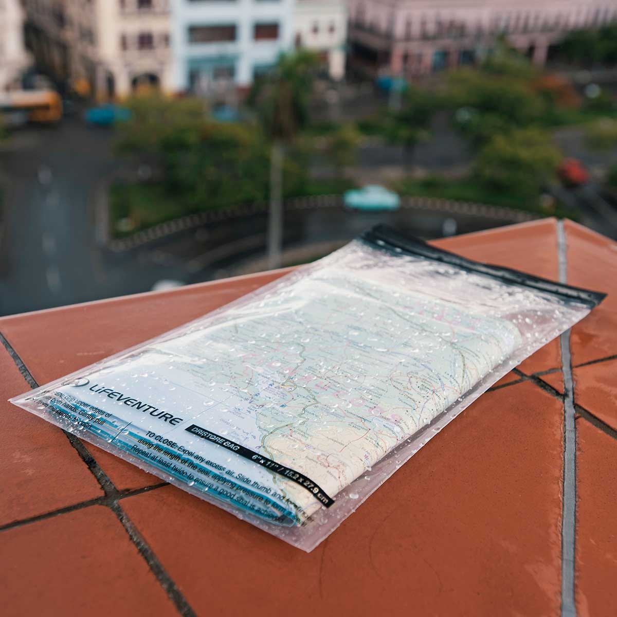 waterproof to 10m lifeventure dristore waterproof loctop map case