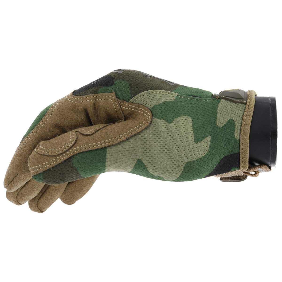 thumb on woodland camo mechanix the original glove