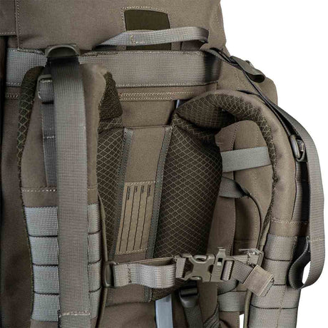 shoulder strap adjuster highlander pinnacle rucksack 90l ranger green