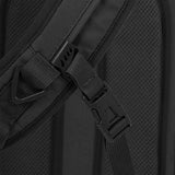 buckle of highlander backpack scorpion gearslinger 12l black