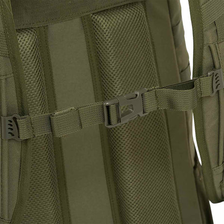 highlander eagle 3 backpack 40l green adjustable chest strap